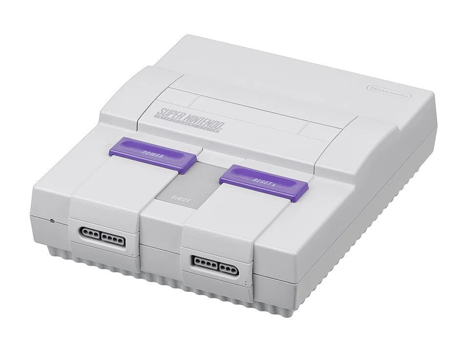 Nintendo-Super-NES-Console-FL.jpg
